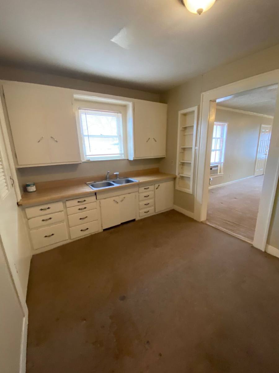 Apartment for rent at 2217 A 24th St, Lubbock, TX 79411