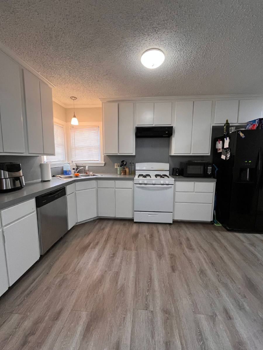 Townhouse for rent at 2613 25th St, Front Unit, Lubbock, TX 79410