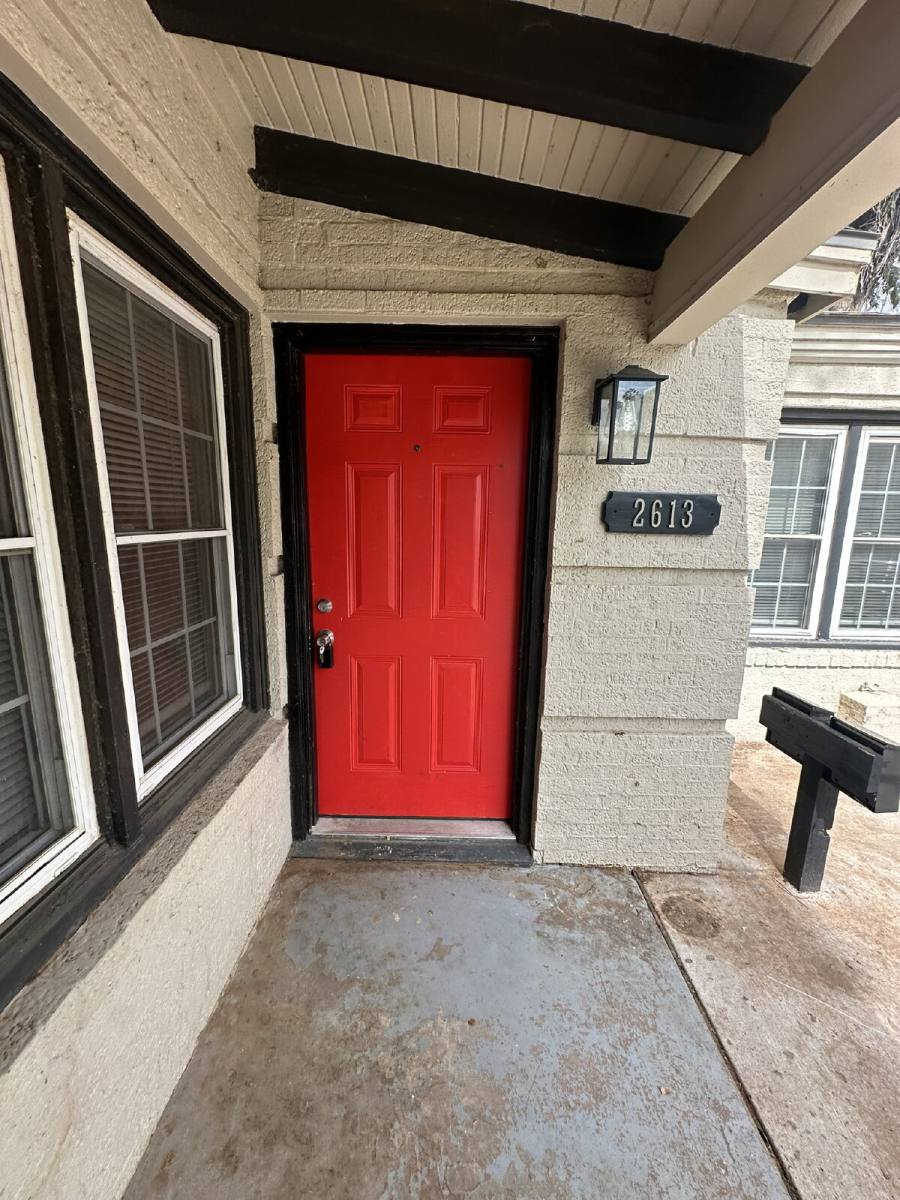 Townhouse for rent at 2613 25th St, Front Unit, Lubbock, TX 79410