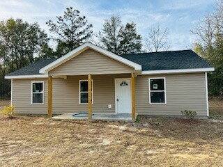 House for rent at 36 Youmans Lane, Smoaks, SC 29481