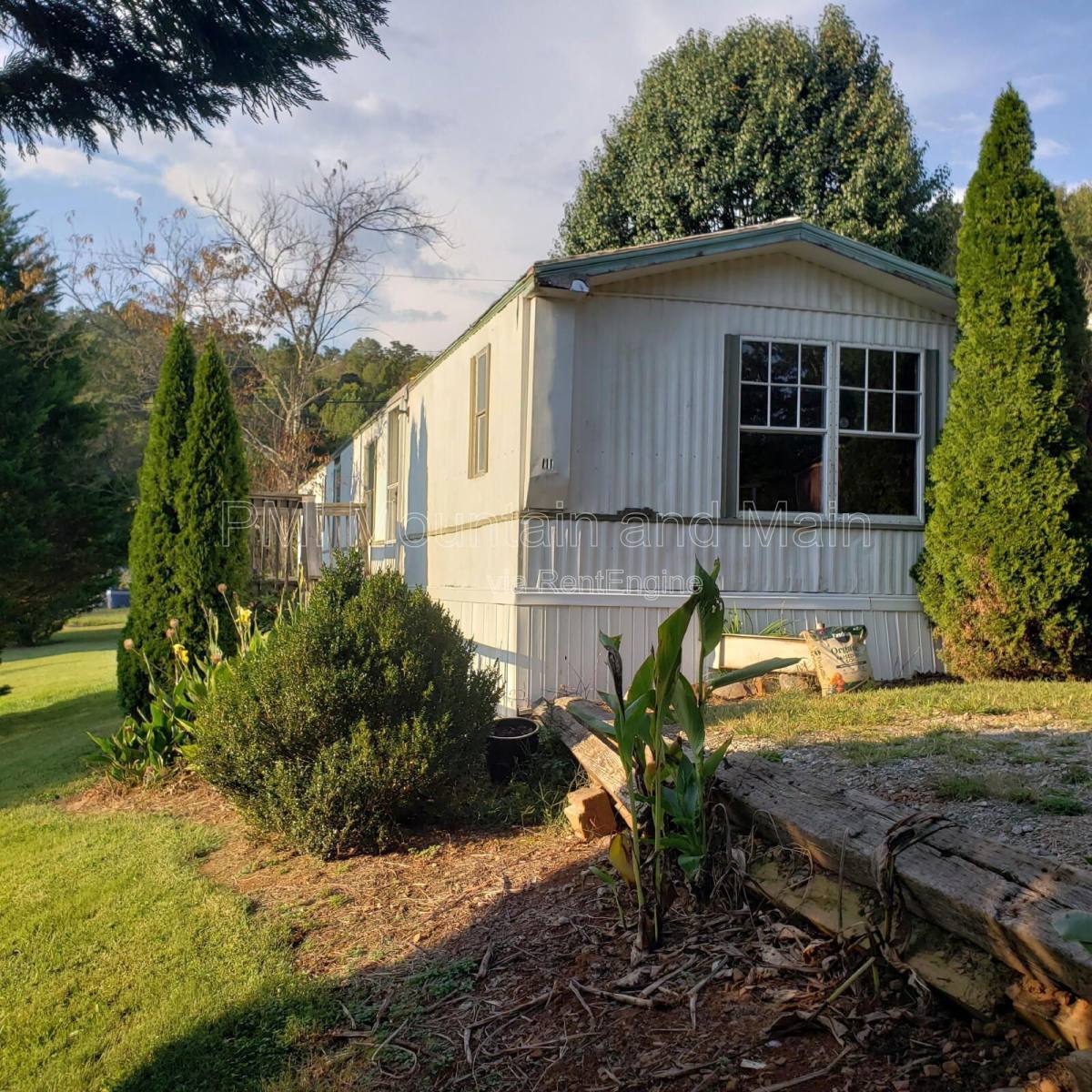 House for rent at 111 Iotla Valley Park Rd, Franklin, NC 28734