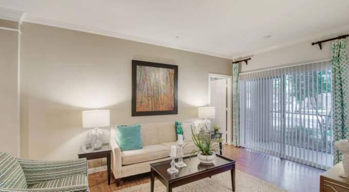 Apartment for rent at 1007 Cypress Station Dr, Houston, TX 77090
