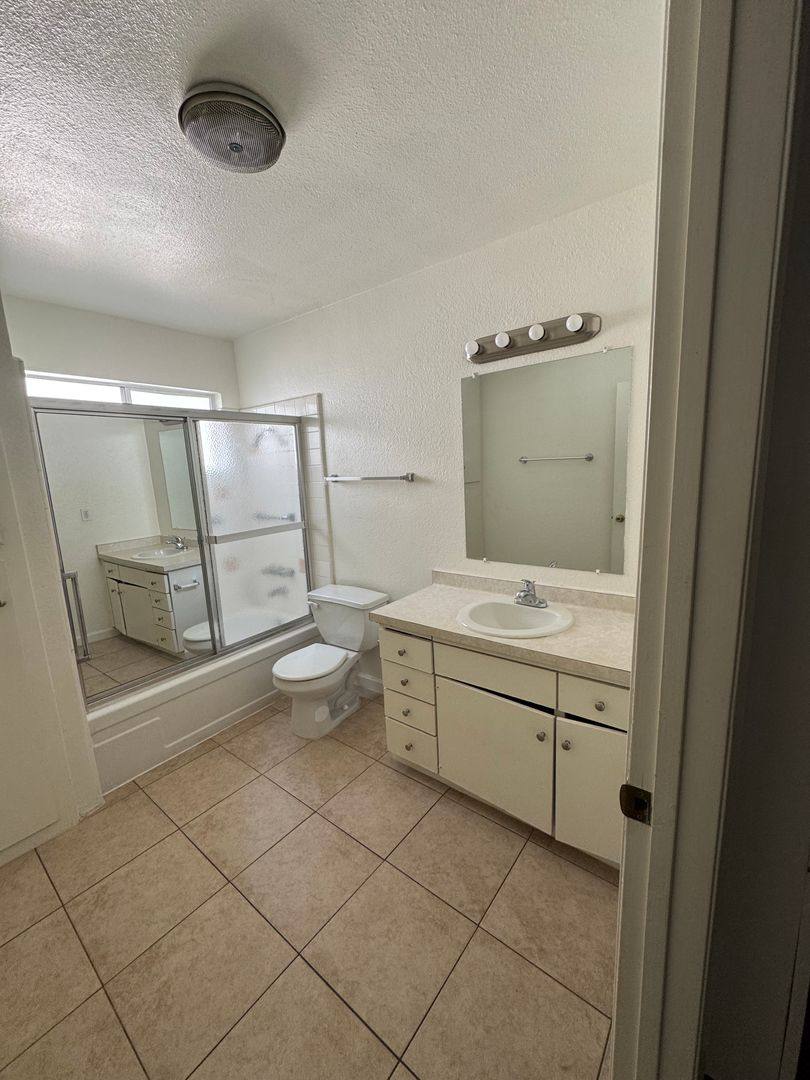 Apartment for rent at 25248 Taylor St, Loma Linda, CA 92354
