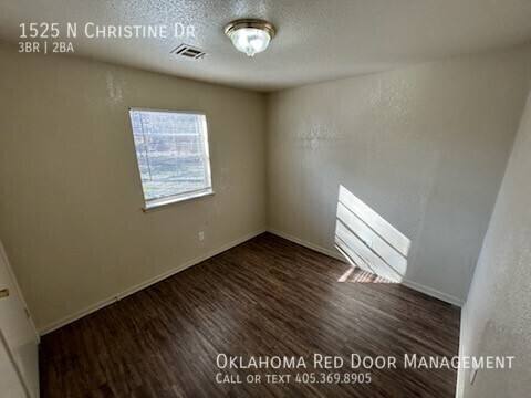 House for rent at 1525 N Christine Dr, Oklahoma City, OK 73110