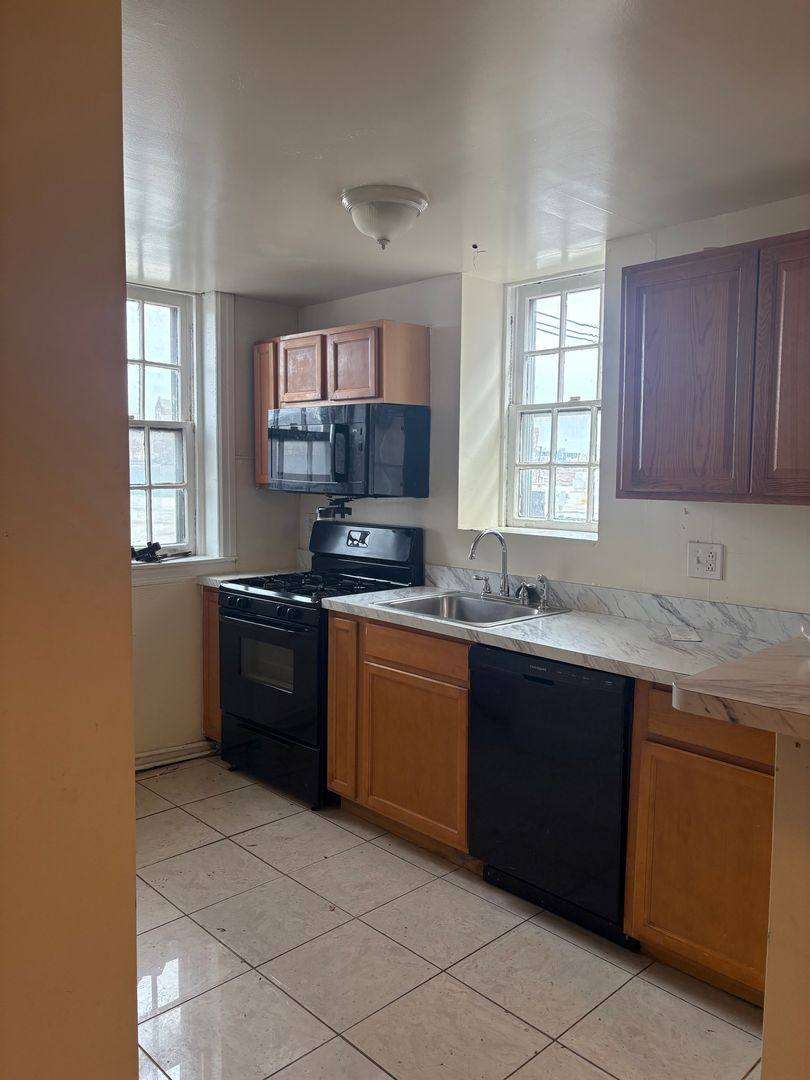 Apartment for rent at 4801-4845 Pine St, Philadelphia, PA 19143