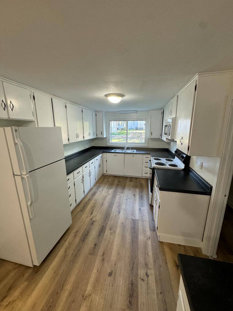 Apartment for rent at 1007 N Prairie St #2, Bloomington, IL 61701