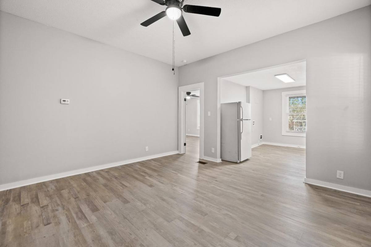 Apartment for rent at 501 E 4th St B, Springfield, GA 31329