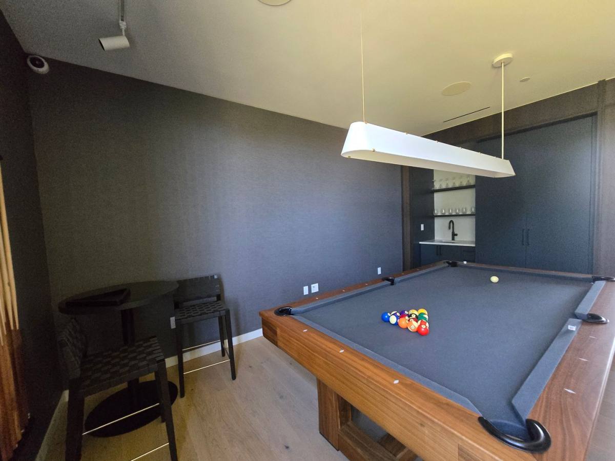 Apartment for rent at 2871 SE Division St, Portland, OR 97202