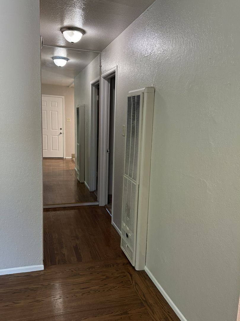 Apartment for rent at 627 T St, Sacramento, CA 95811