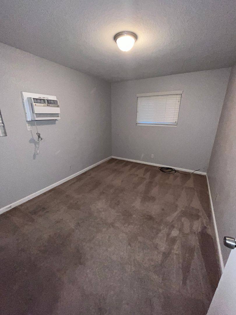 Apartment for rent at 627 T St, Sacramento, CA 95811