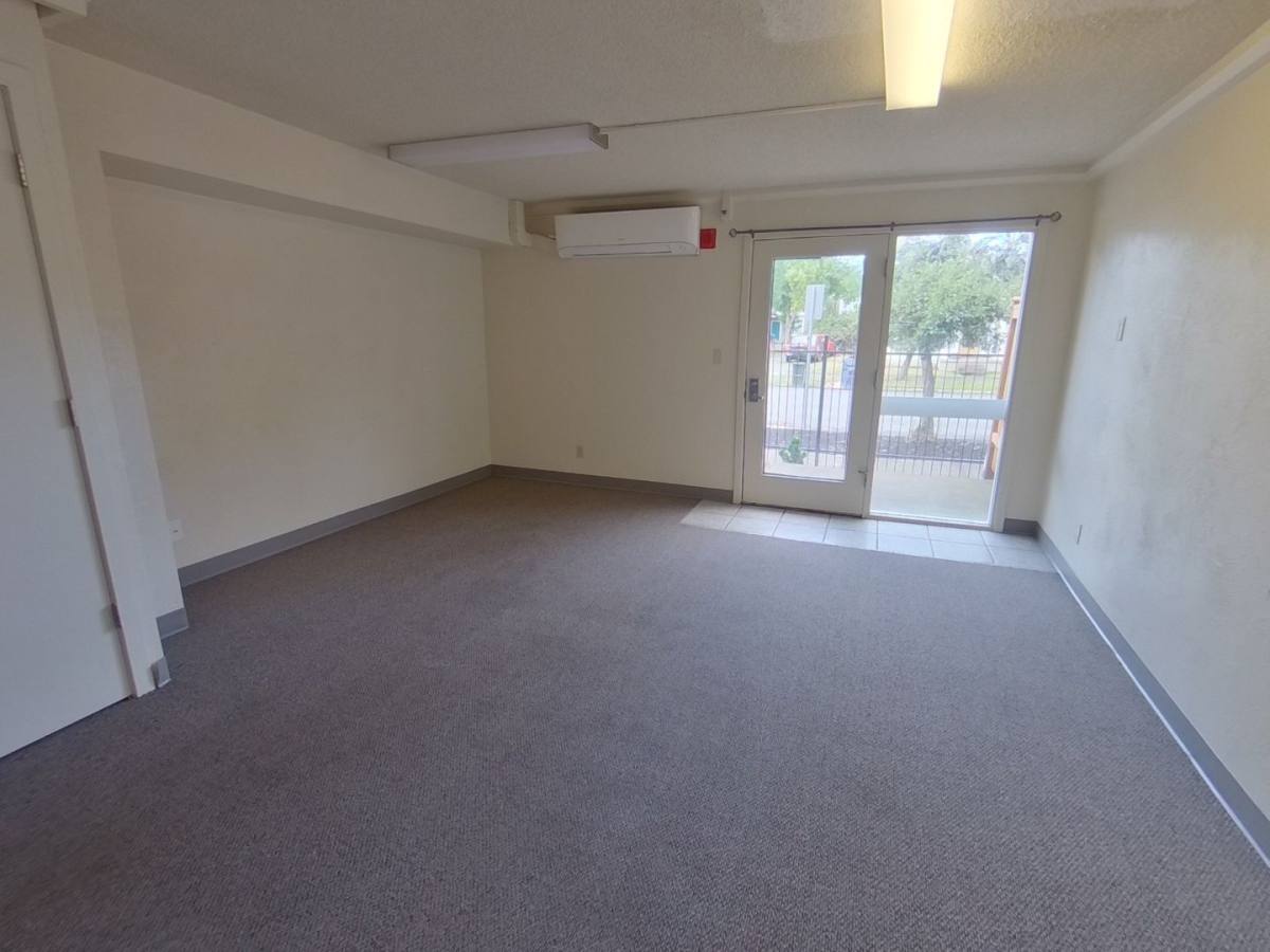 Apartment for rent at 1695 Patterson St, Eugene, OR 97401