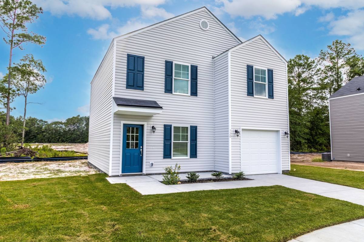 Townhouse for rent at 105 Cottage Way, Rincon, GA 31326