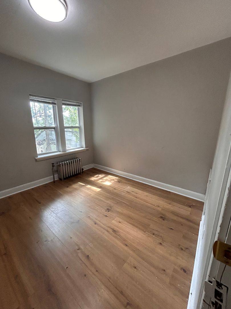 1020 E Pleasant St, Milwaukee, WI 53202 - Apartment for Rent - Image 6