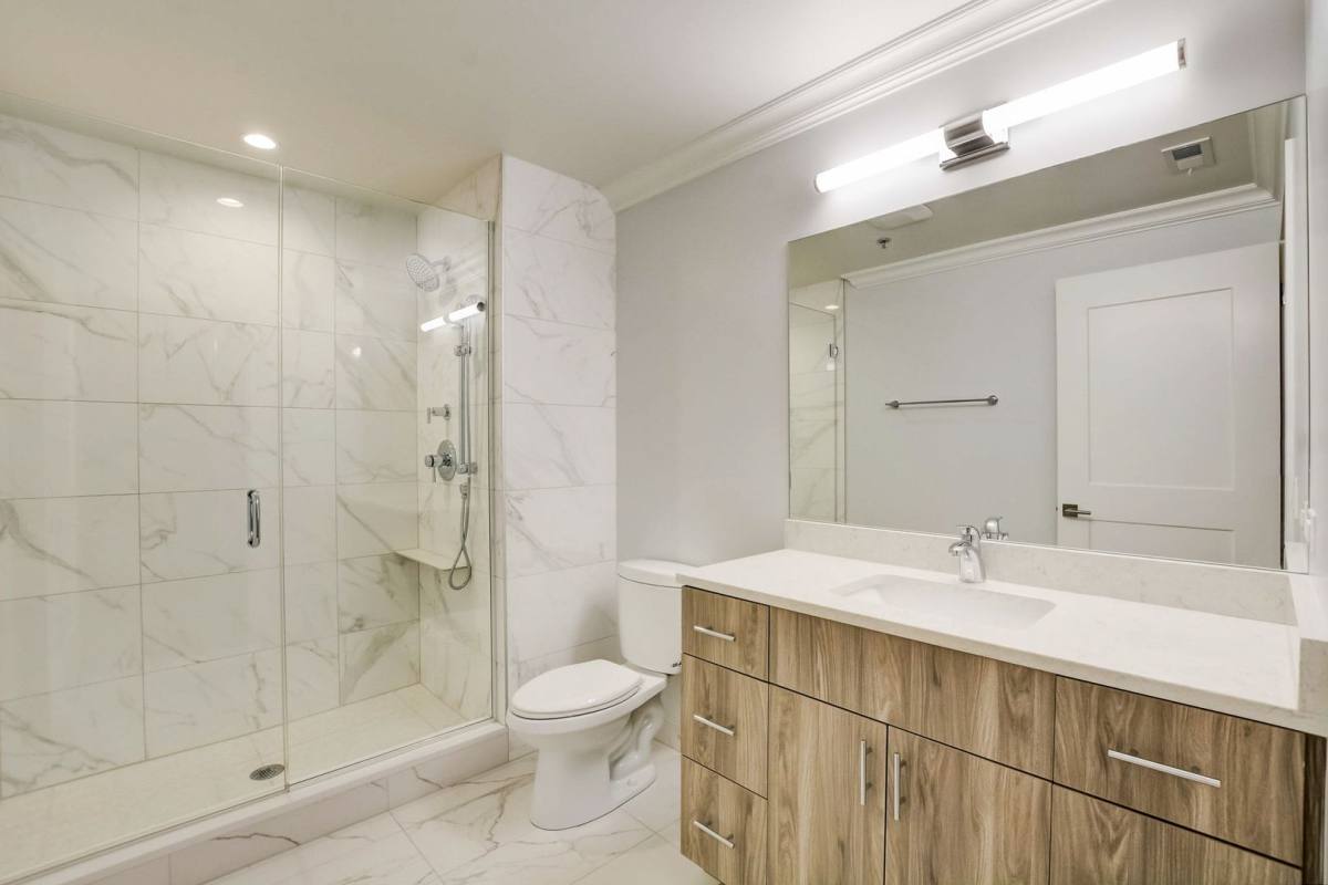 Apartment for rent at 128 S Laflin St, Chicago, IL 60607