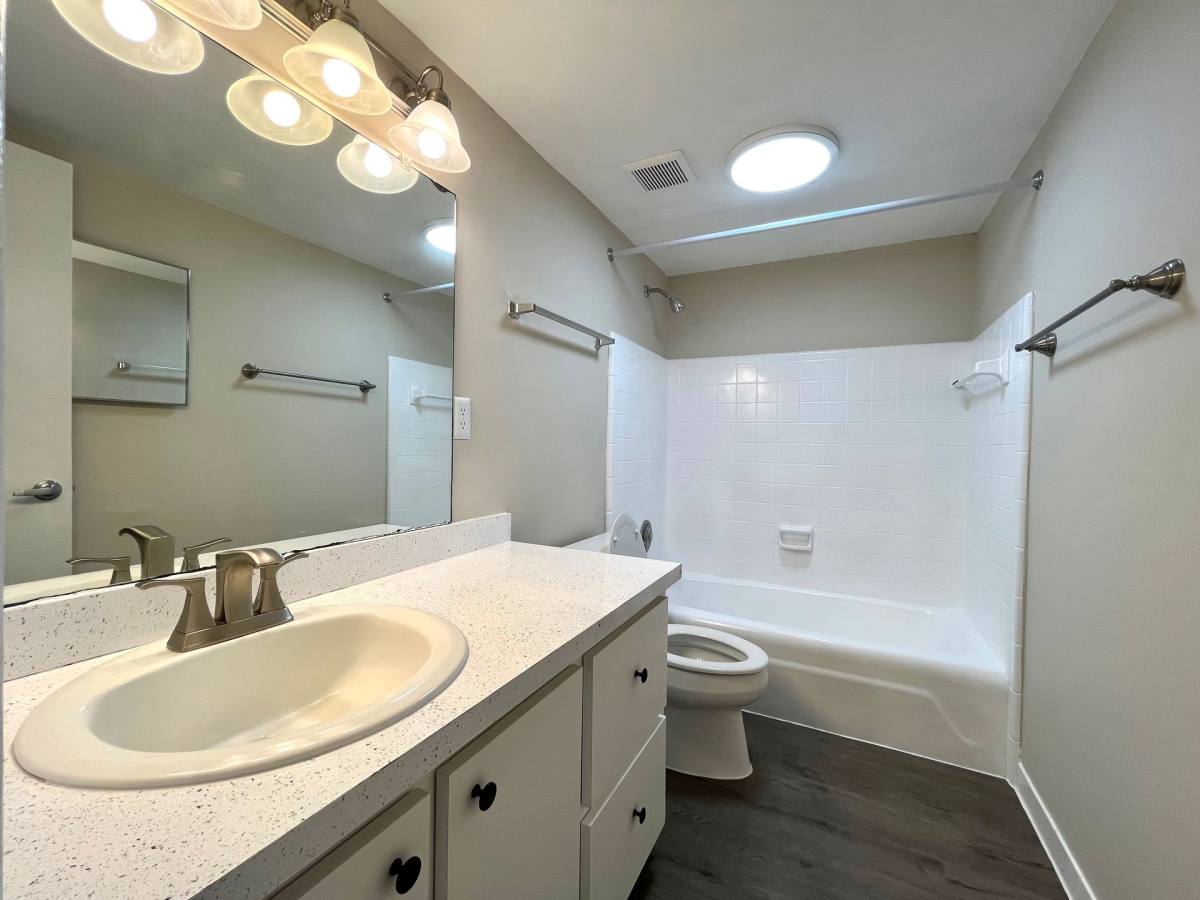 Apartment for rent at 5701 21st Ave N, Saint Petersburg, FL 33710