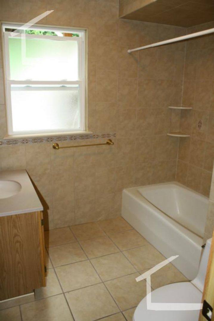 Apartment for rent at 124 Columbia Rd #2, Brookline, MA 02446