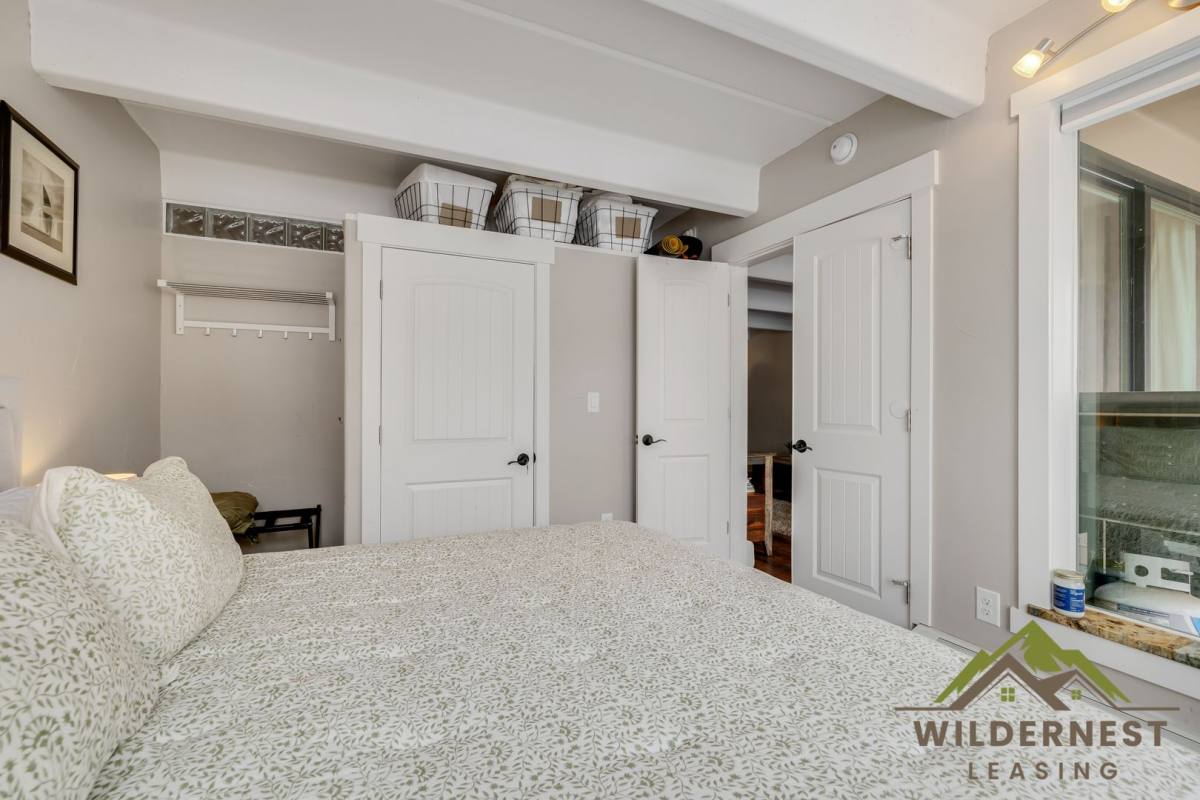 Condo for rent at 220 E La Bonte St #BLDG B, 127, Dillon, CO 80435