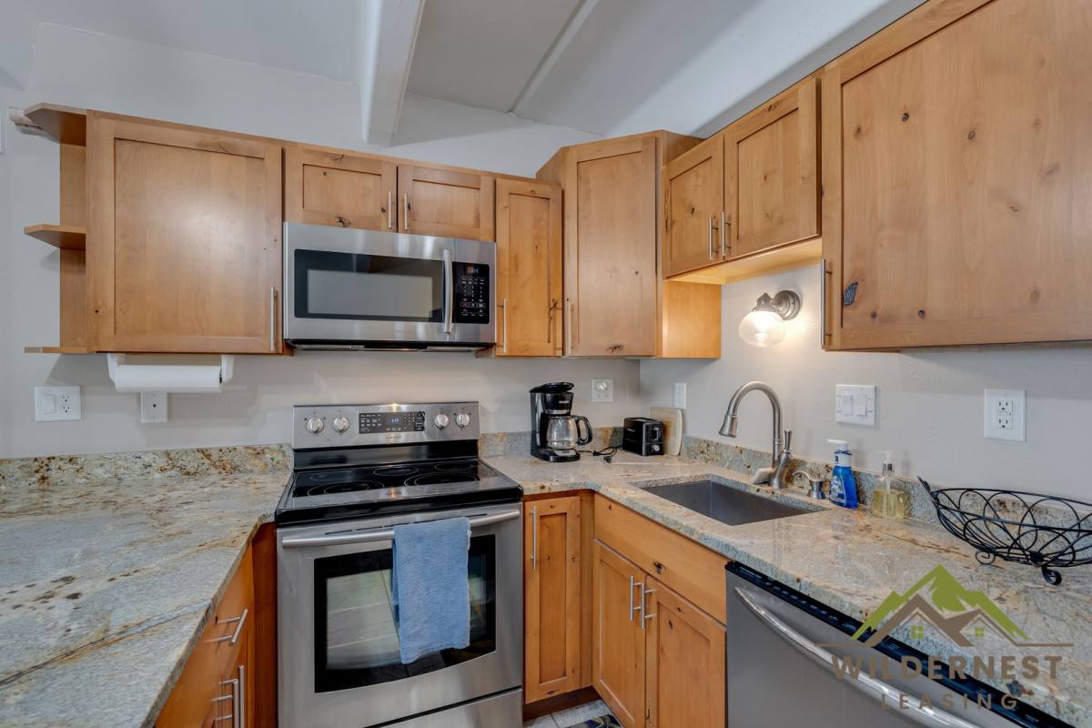 Condo for rent at 220 E La Bonte St #BLDG B, 127, Dillon, CO 80435