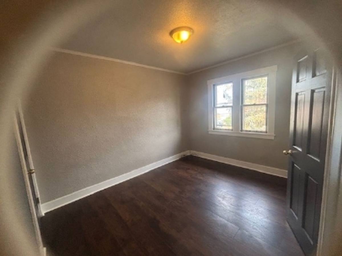 Townhouse for rent at 855 Vankirk St, Clairton, PA 15025