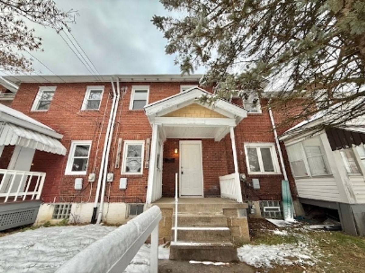 House for rent at 866 Vankirk St, Clairton, PA 15025