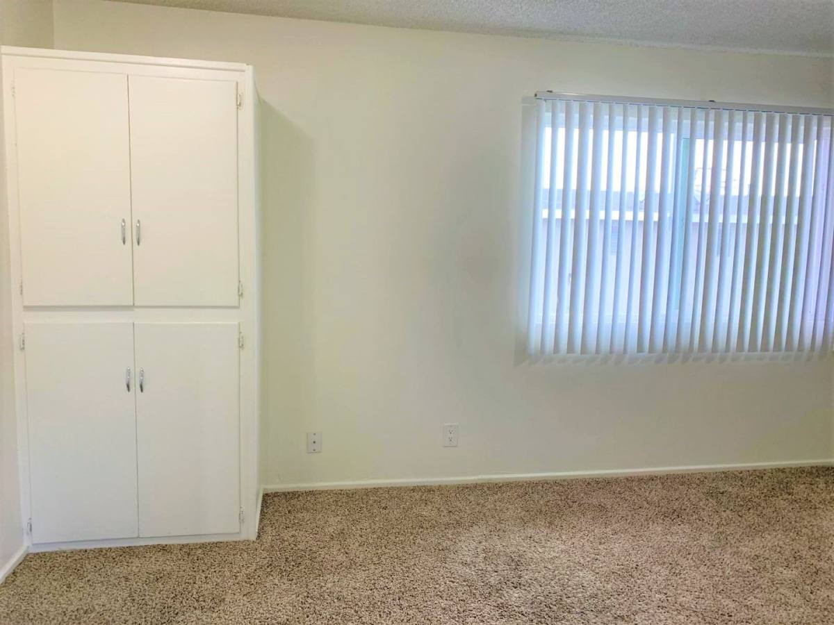 Apartment for rent at 12911 Galway St, Garden Grove, CA 92841