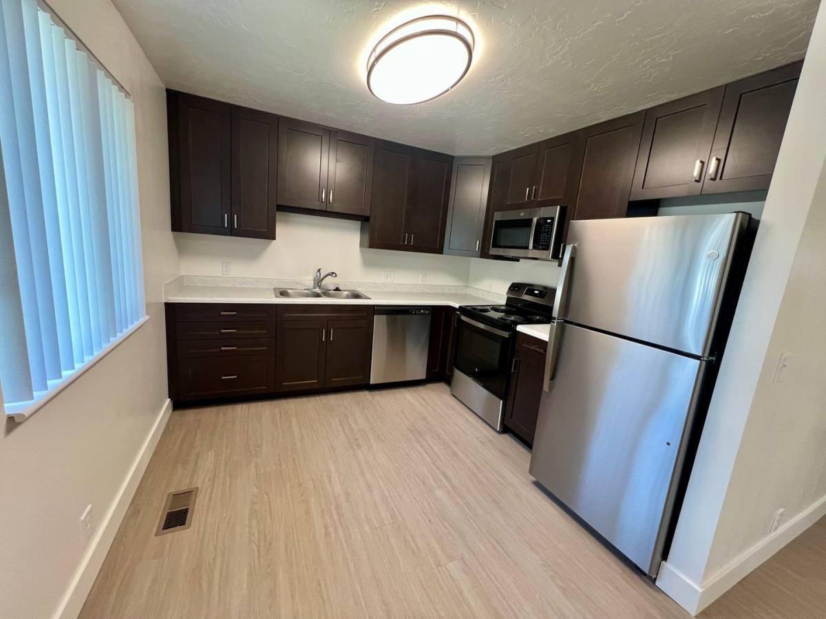 Apartment for rent at 3460 - 3470 S, Salt Lake City, UT 84115