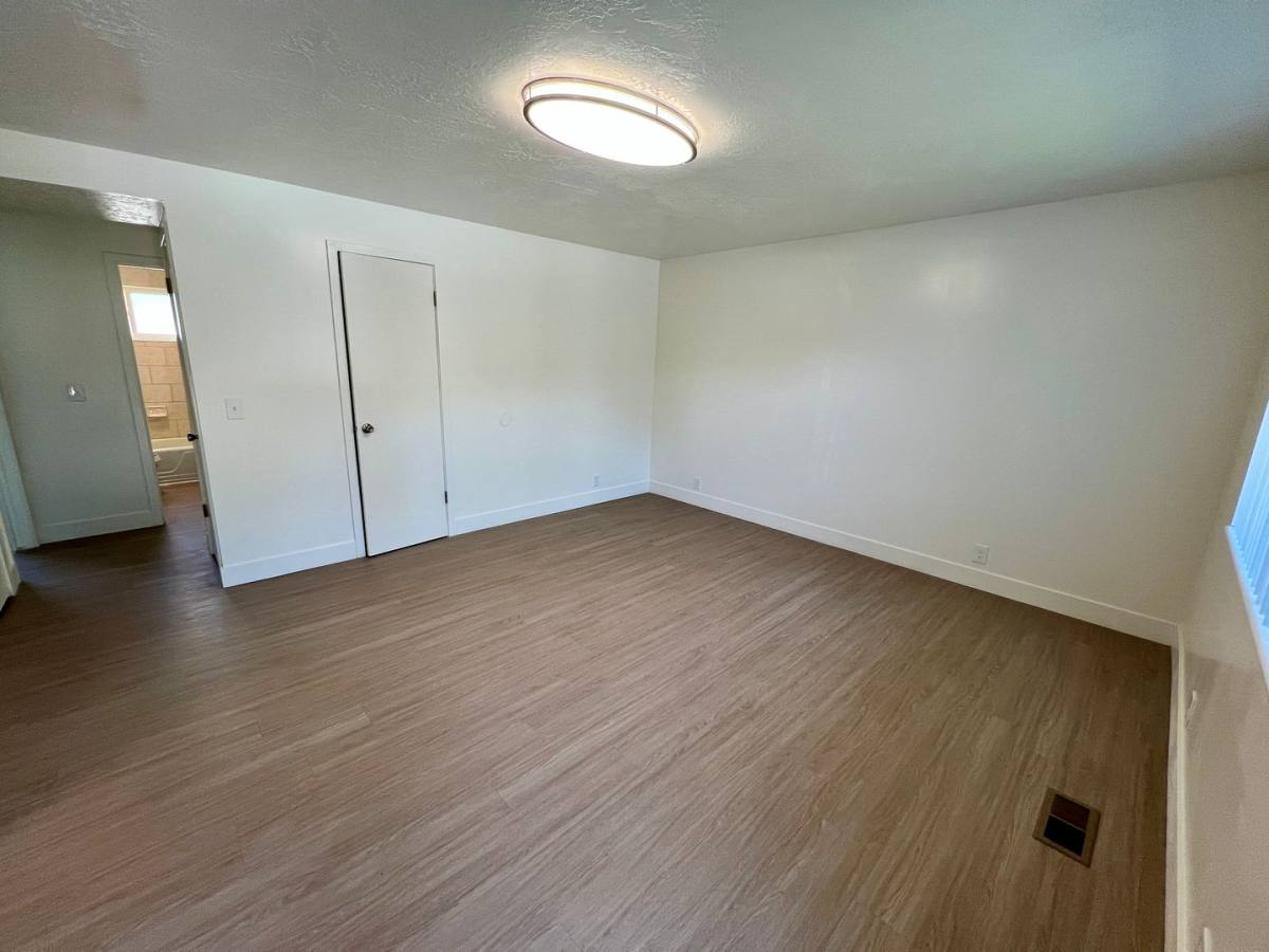 Apartment for rent at 3460 - 3470 S, Salt Lake City, UT 84115