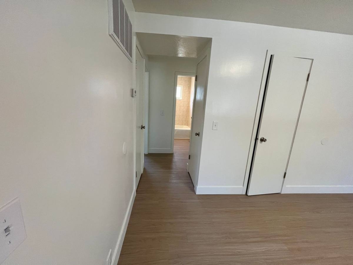 Apartment for rent at 3460 - 3470 S, Salt Lake City, UT 84115