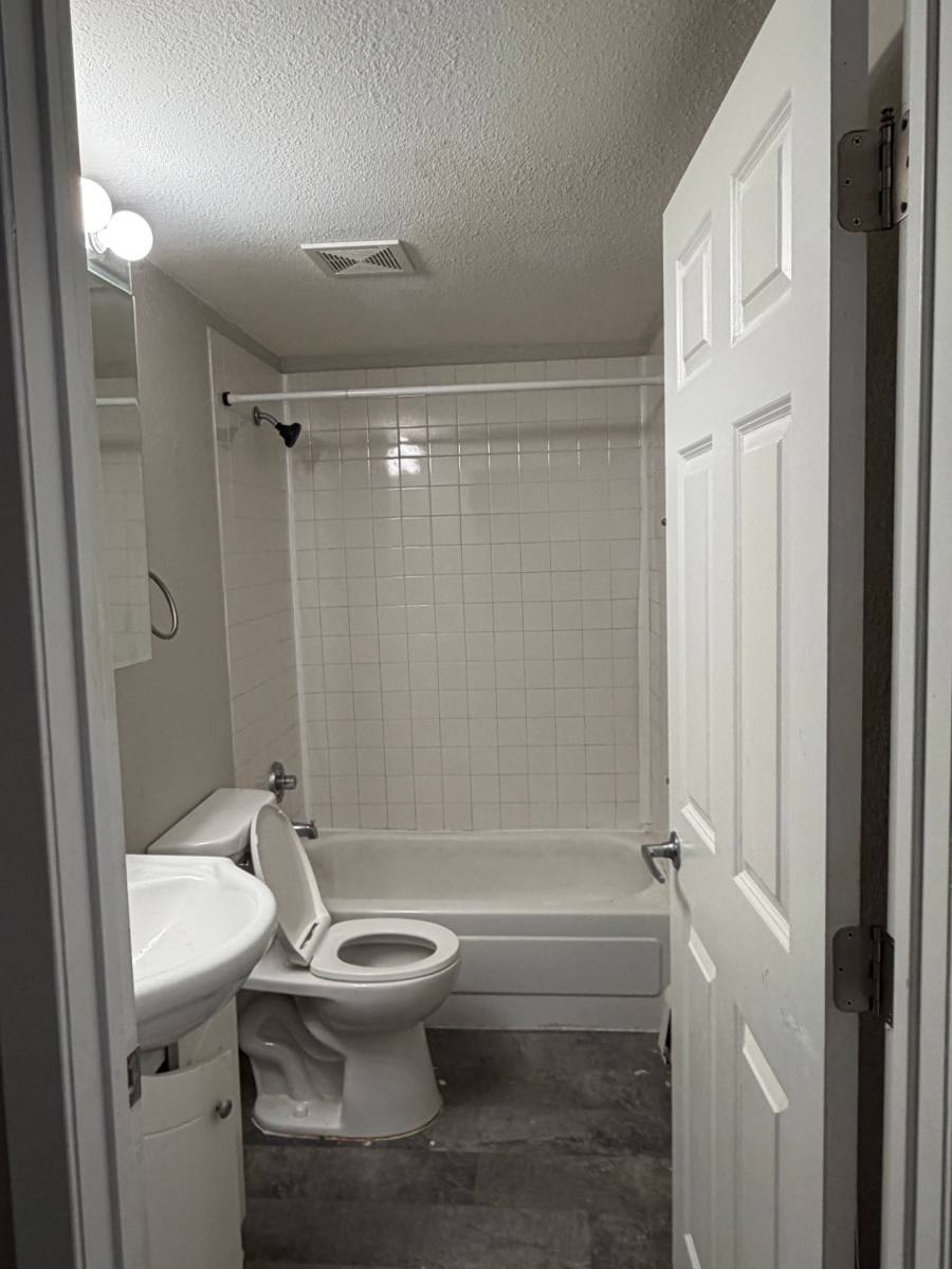 Apartment for rent at 4429 Nicolllet Ave, Minneapolis, MN 55419