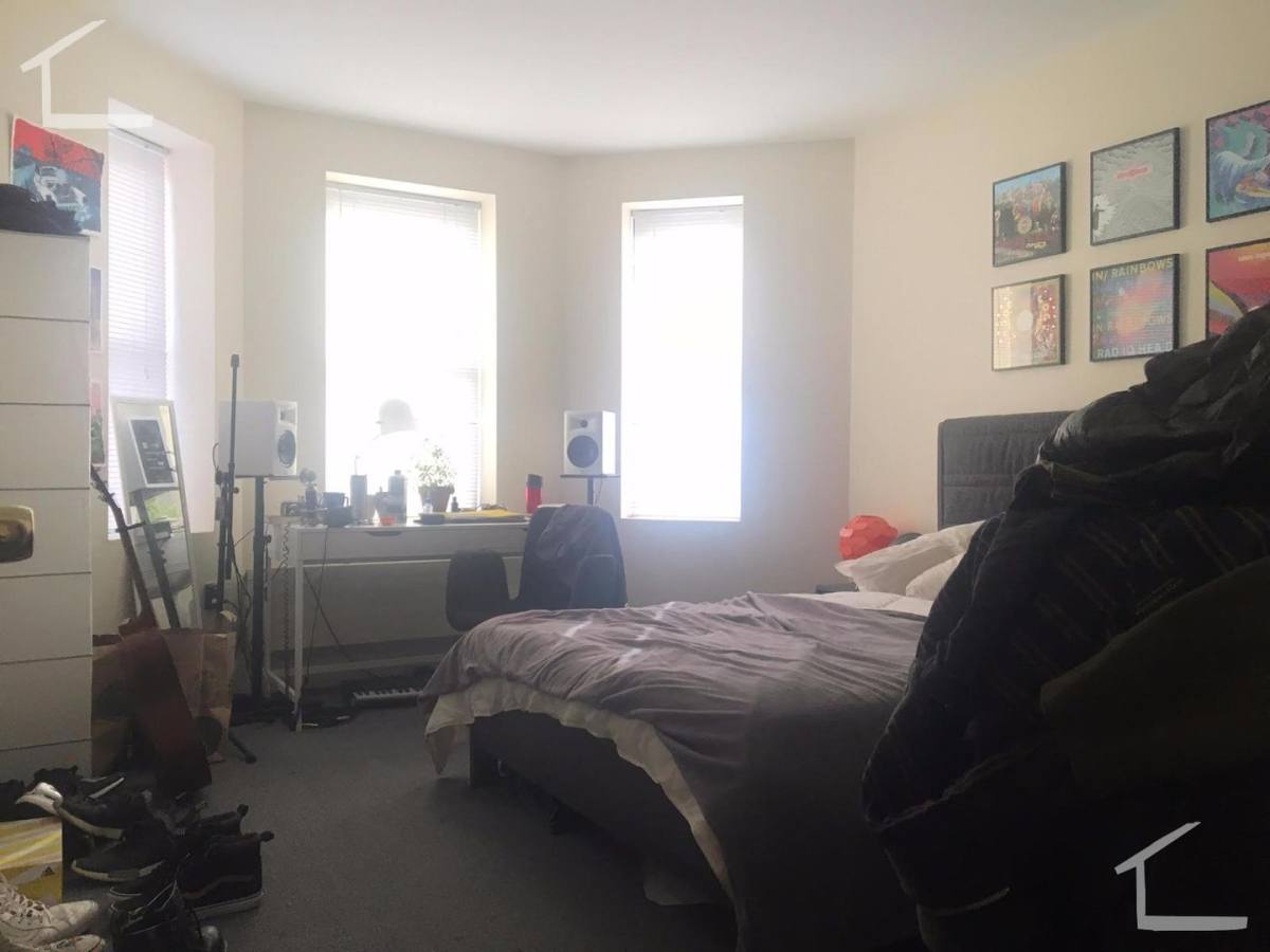 House for rent at 823 Beacon St #2B, Boston, MA 02215