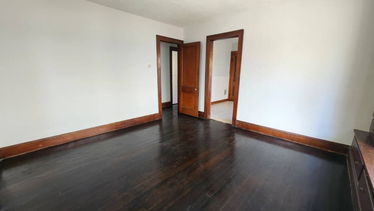 Apartment for rent at 10401 Homeworth Ave, Cleveland, OH 44125