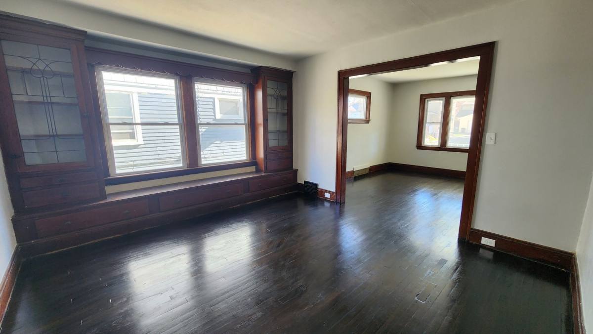 Apartment for rent at 10401 Homeworth Ave, Cleveland, OH 44125