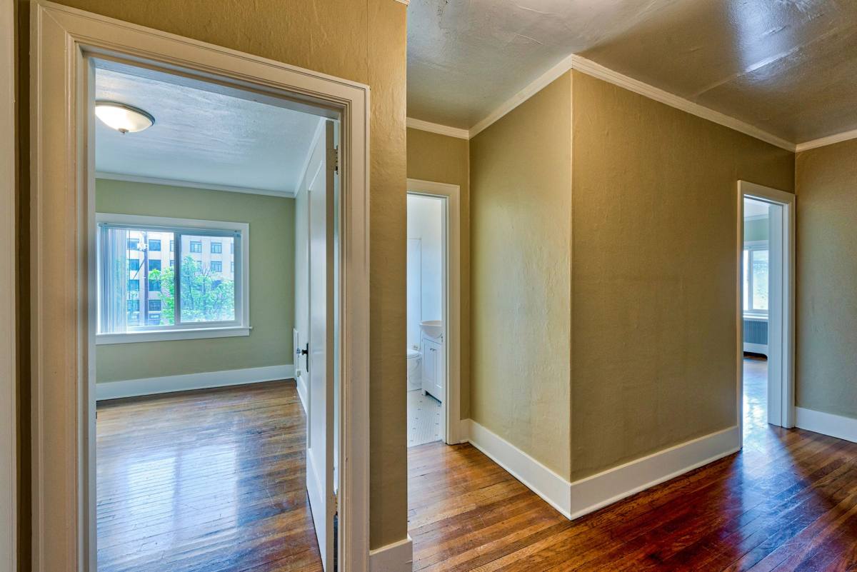 Apartment for rent at 1631 SW Yamhill St, Portland, OR 97205