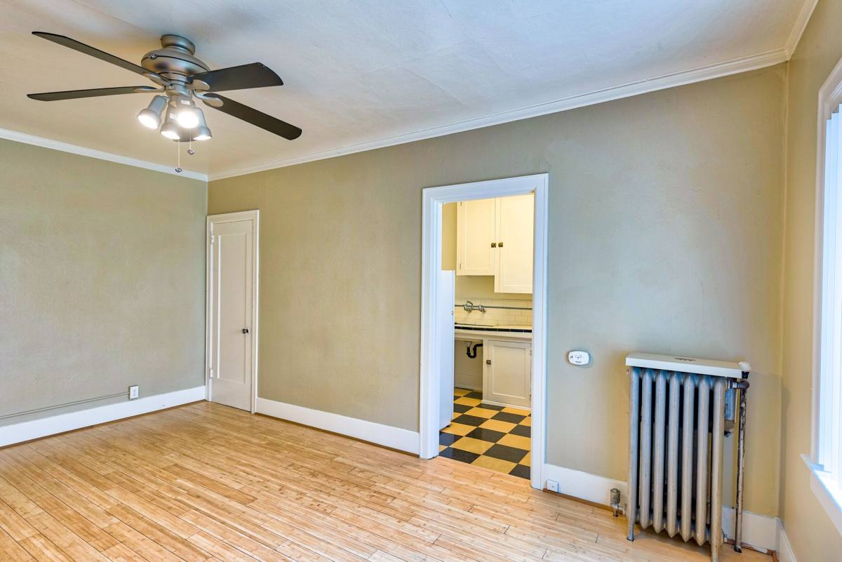 Apartment for rent at 1631 SW Yamhill St, Portland, OR 97205