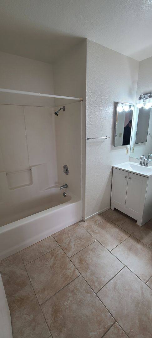 Apartment for rent at 21300 Golden Hills Blvd, Tehachapi, CA 93561