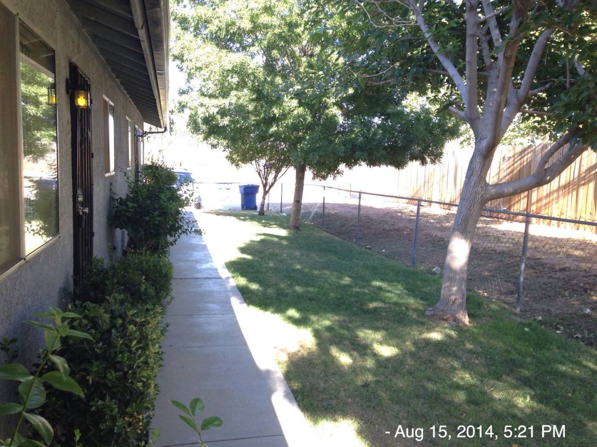 Apartment for rent at 21300 Golden Hills Blvd, Tehachapi, CA 93561