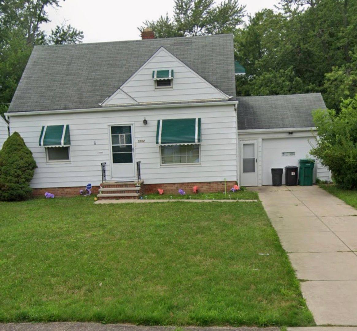House for rent at 5202 Henry St, Maple Heights, OH 44137