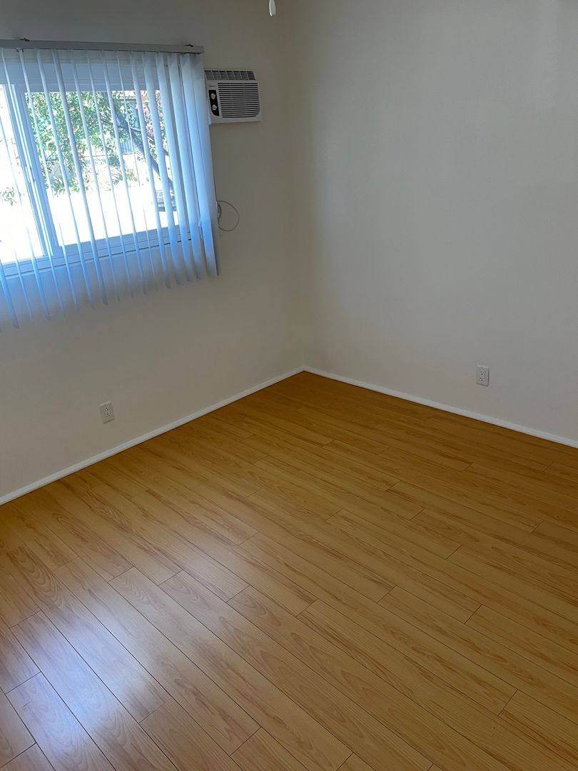 Apartment for rent at 505 N Adams, Glendale, CA 91206