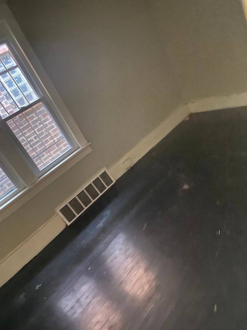 House for rent at 5931 Emma Ave, Saint Louis, MO 63136