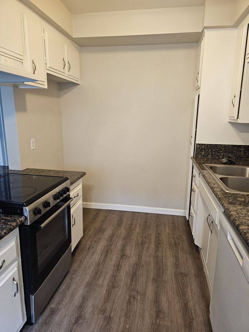 Apartment for rent at 8407 Hydro Dr, Whittier, CA 90606