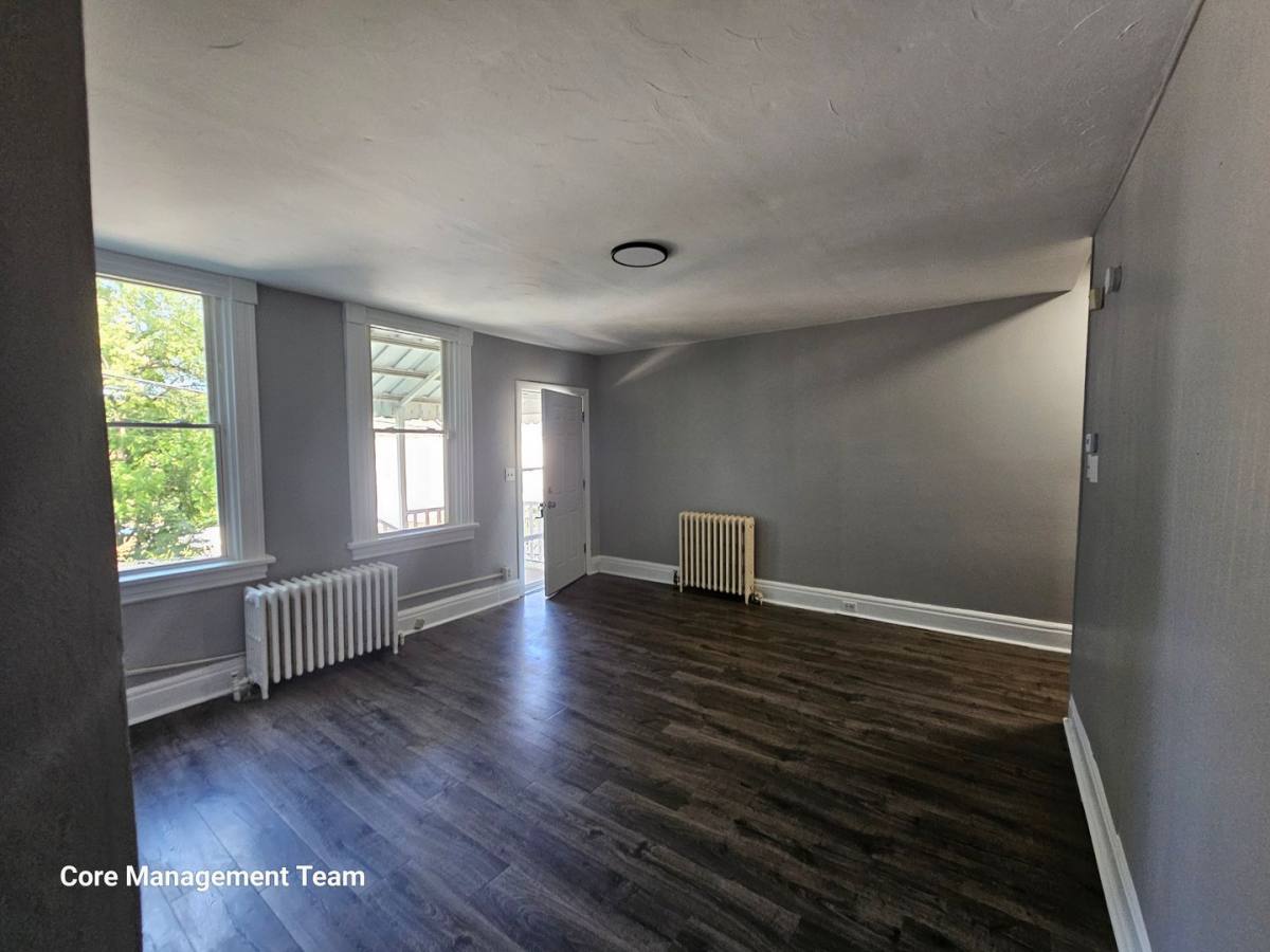 House for rent at 14 Courtright St, Pittsburgh, PA 15212