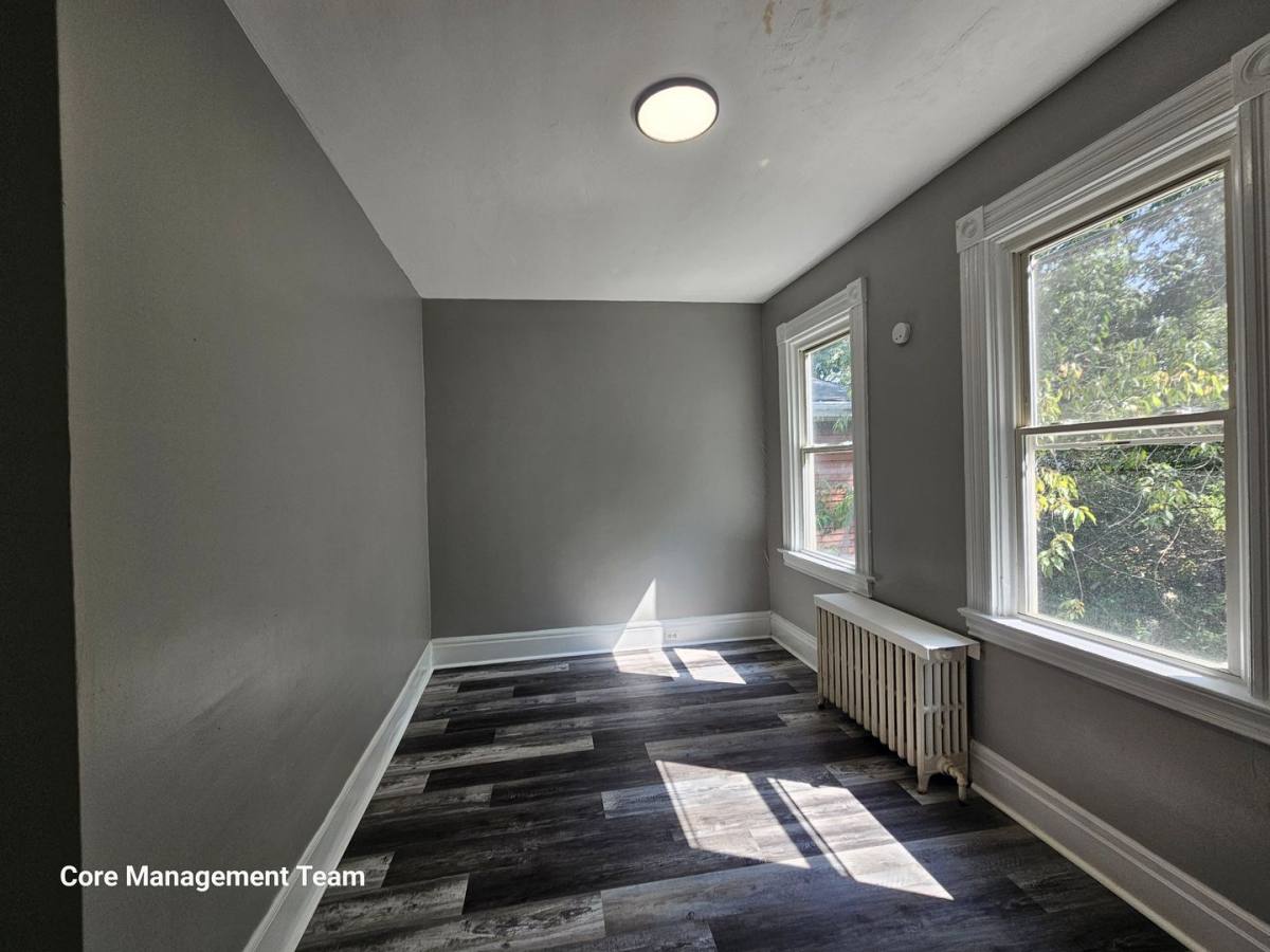 House for rent at 14 Courtright St, Pittsburgh, PA 15212