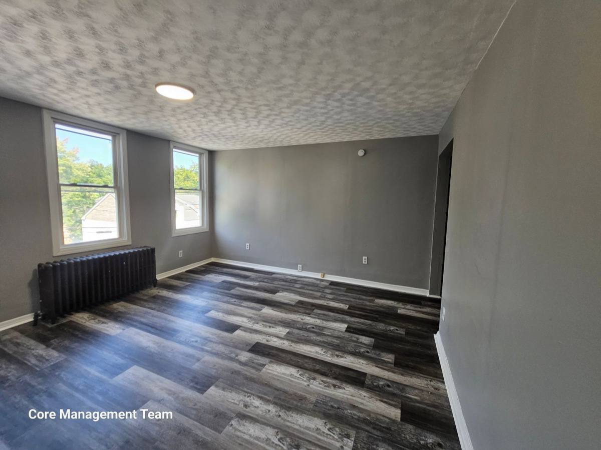 House for rent at 14 Courtright St, Pittsburgh, PA 15212