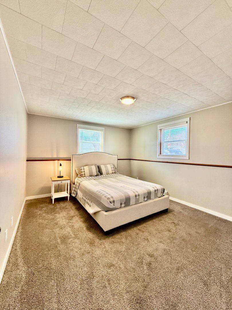 Apartment for rent at 220 9th Ave NW, Valley City, ND 58072