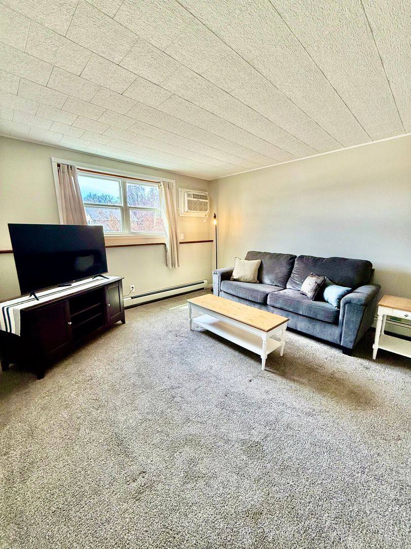 Apartment for rent at 220 9th Ave NW, Valley City, ND 58072