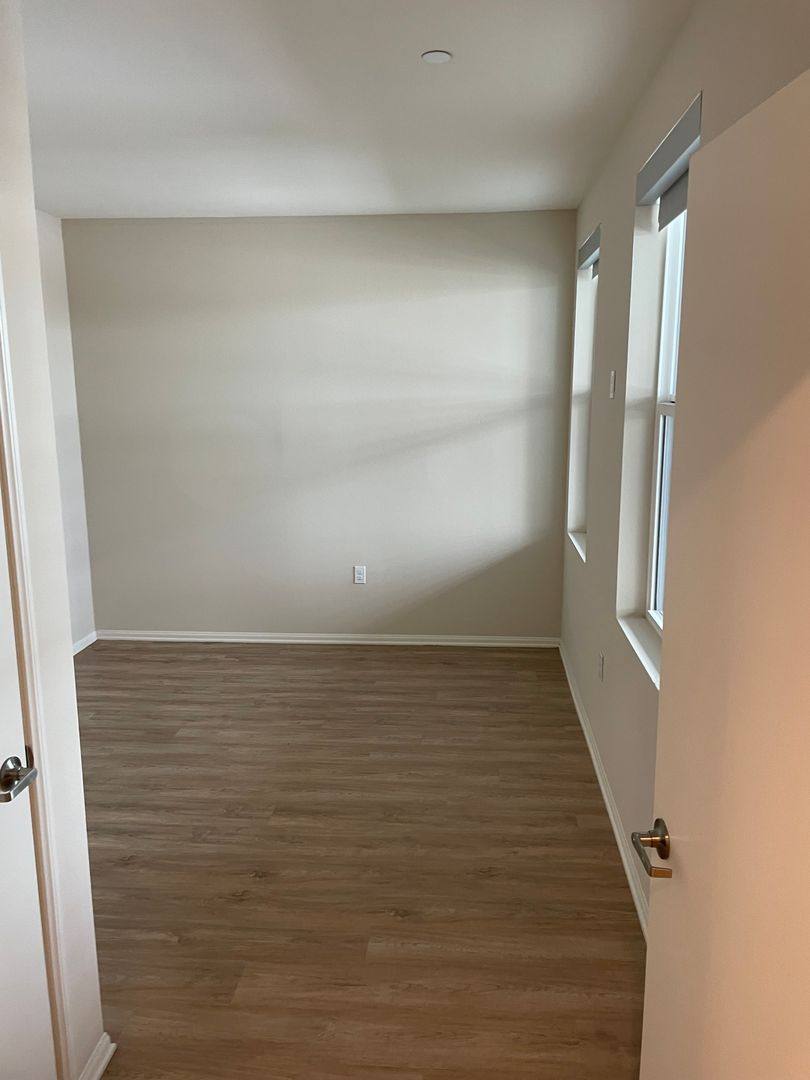 Apartment for rent at 288 Center St, Chula Vista, CA 91910