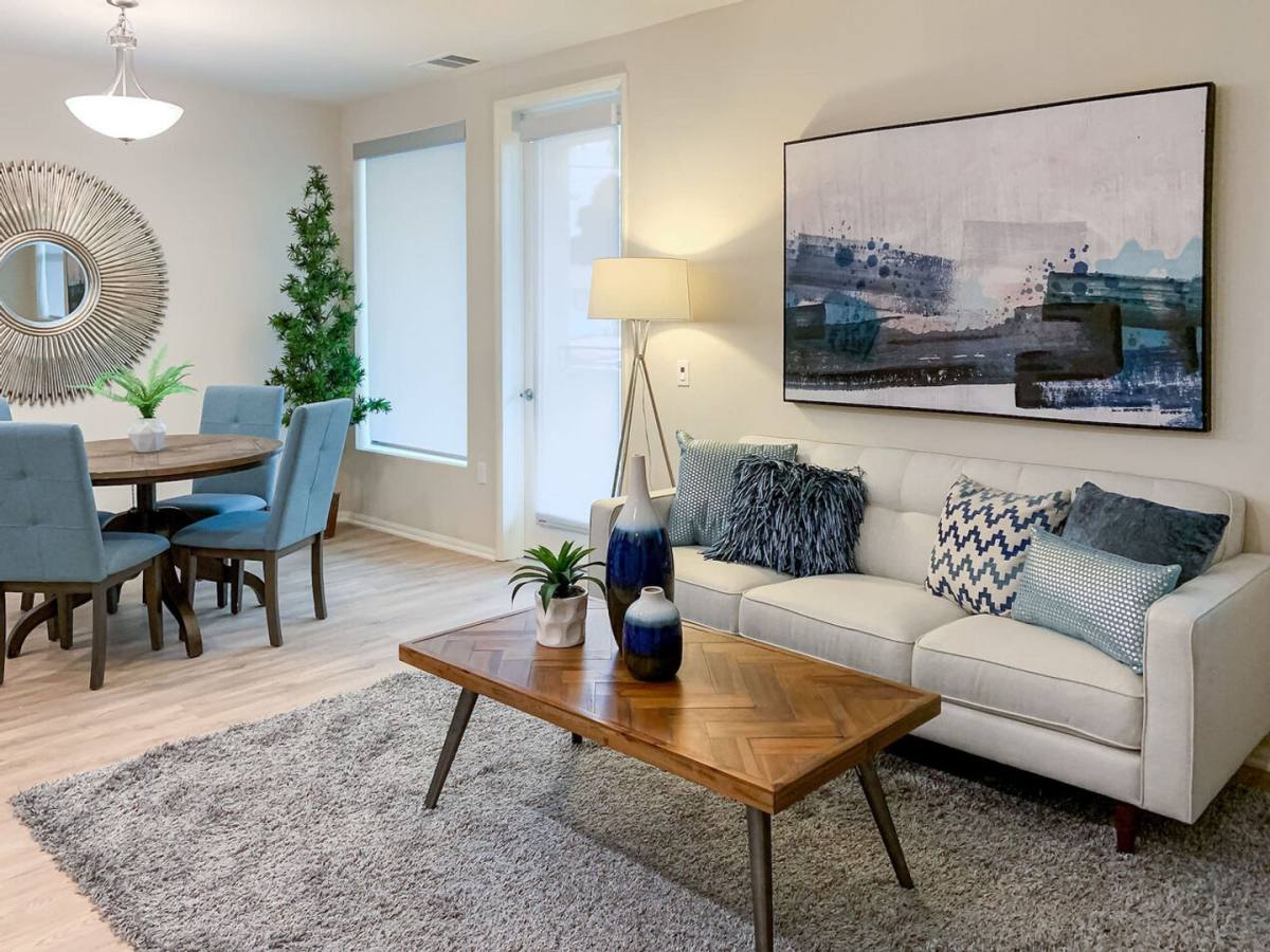 Apartment for rent at 288 Center St, Chula Vista, CA 91910