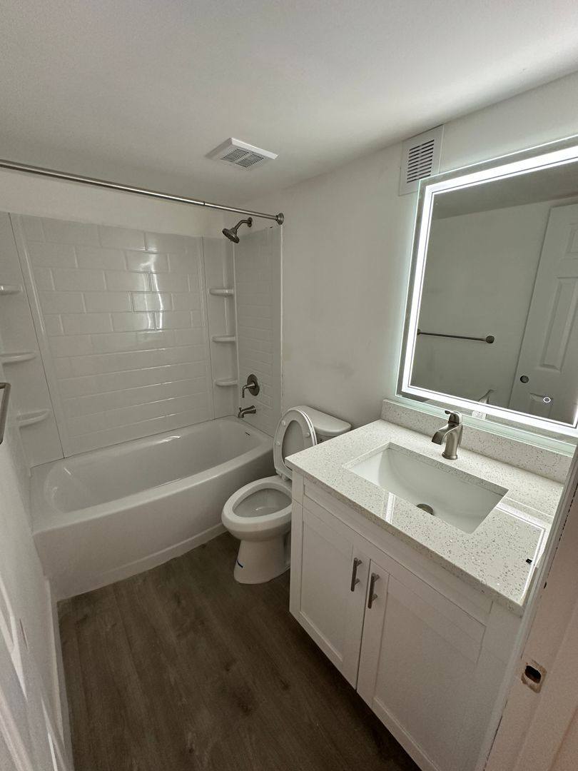 Apartment for rent at 9305 Takomah Trail, Tampa, FL 33617