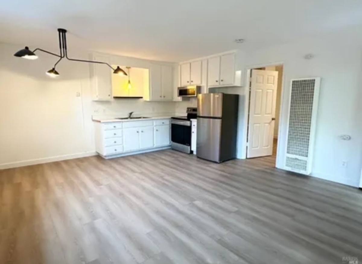 Apartment for rent at 18823 Beatrice Dr, Sonoma, CA 95476