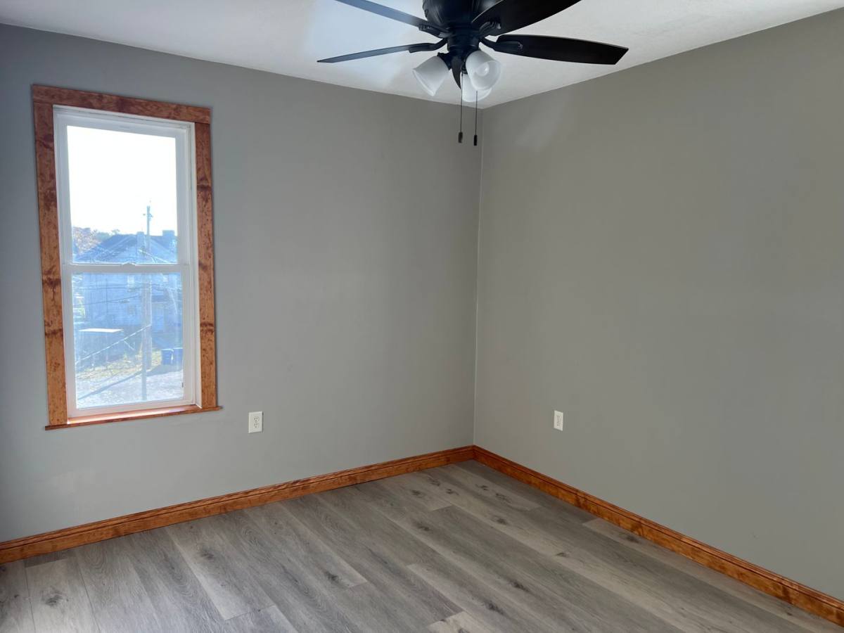 Apartment for rent at 1421 N Main St, Davenport, IA 52806